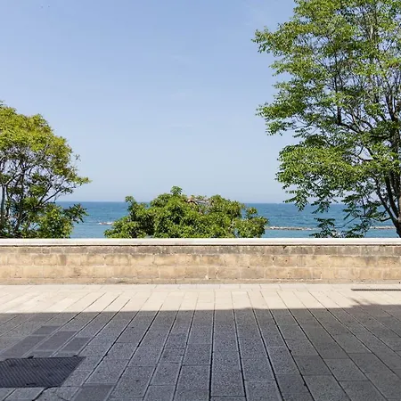 La Finestra Sul Mare Nel Cuore Di Appartement Bari